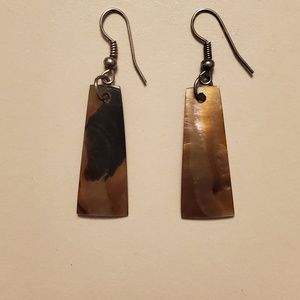 1 pair dangle earrings